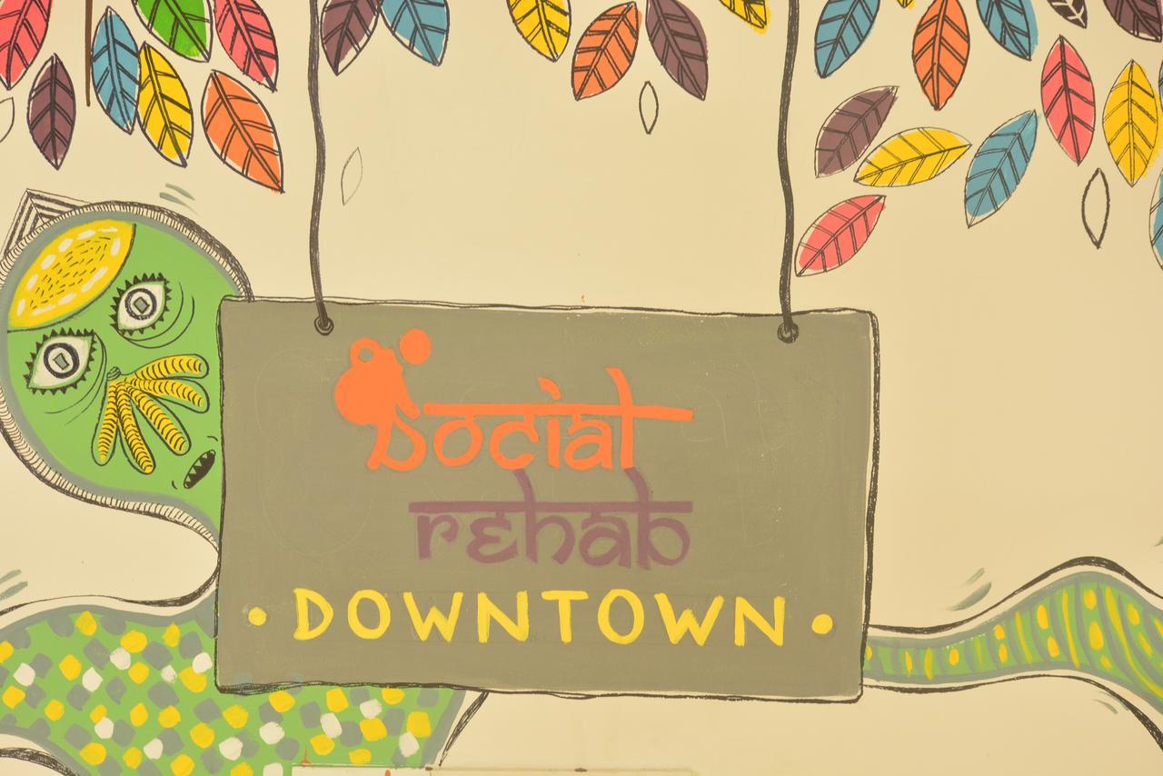 Social Rehab Downtown Hostel Bangalore Ngoại thất bức ảnh