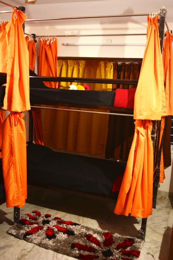 Social Rehab Downtown Hostel Bangalore Ngoại thất bức ảnh