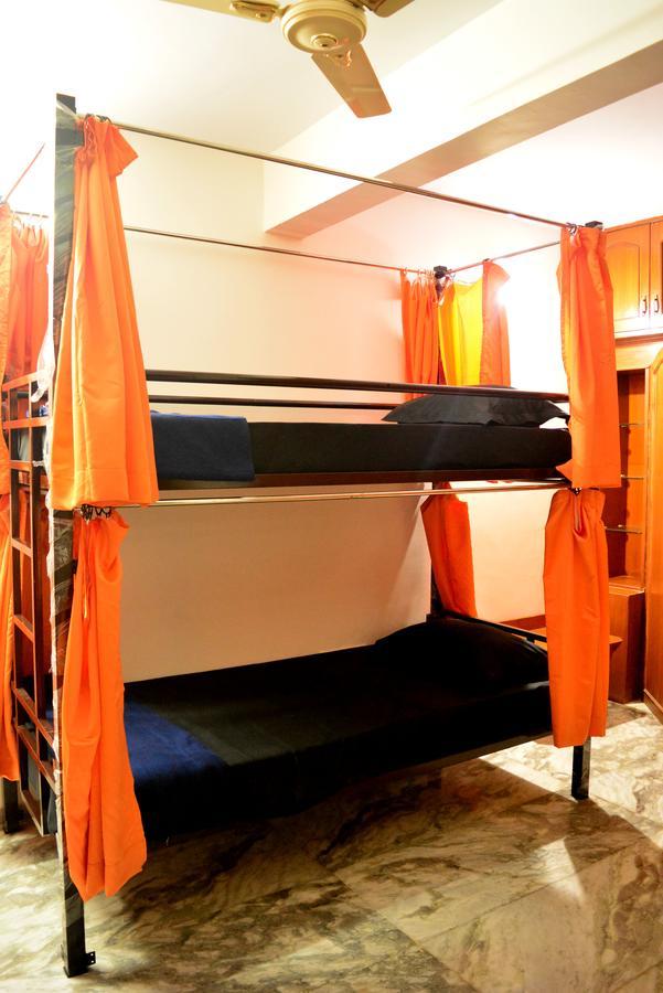 Social Rehab Downtown Hostel Bangalore Ngoại thất bức ảnh