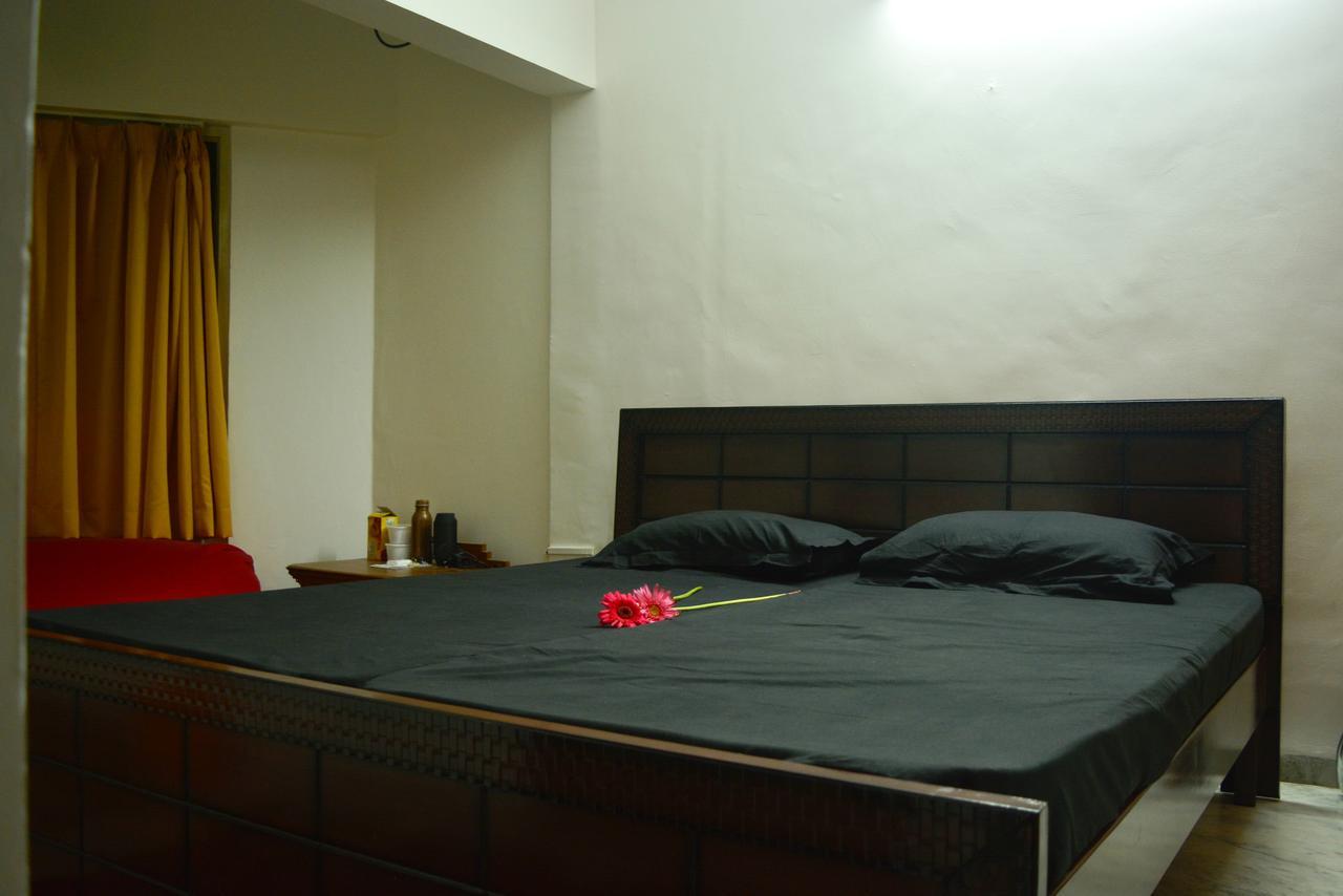 Social Rehab Downtown Hostel Bangalore Ngoại thất bức ảnh