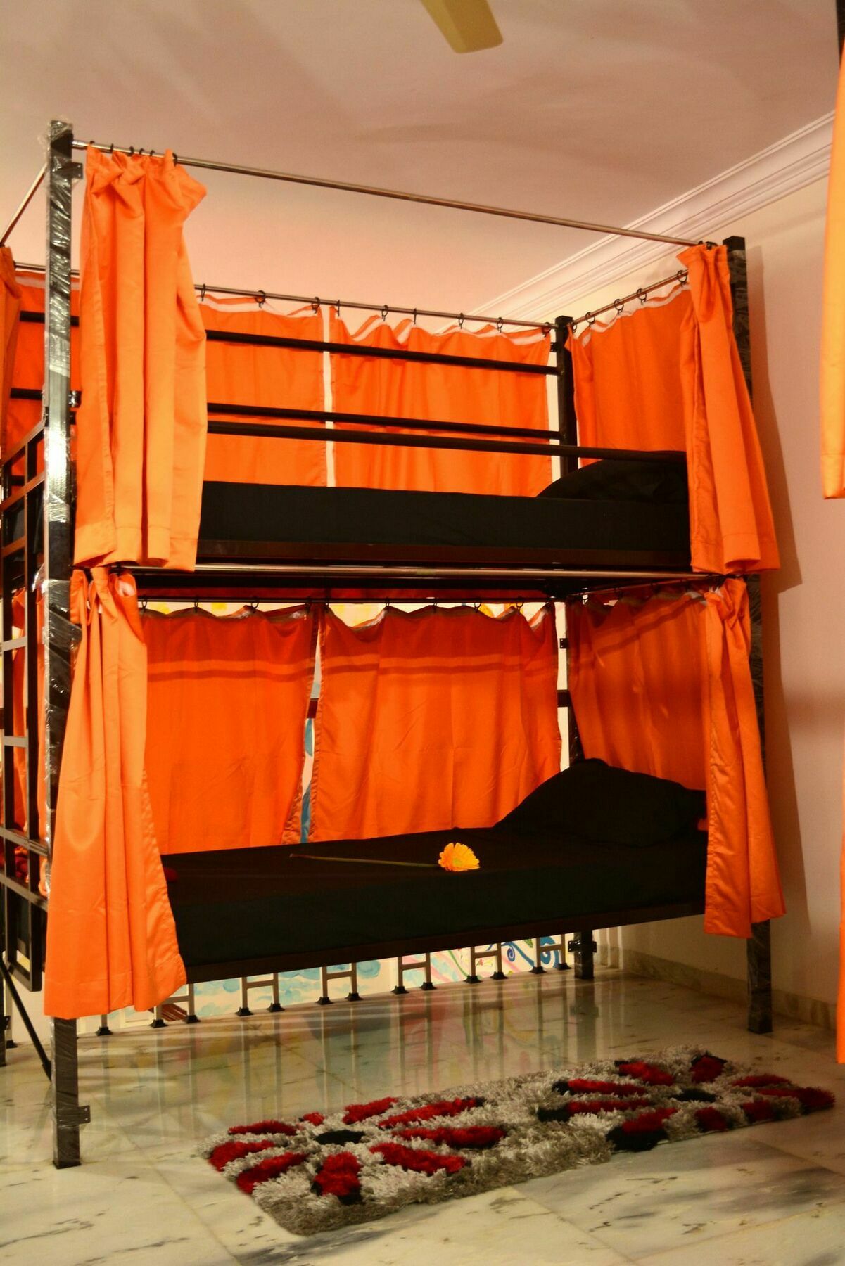 Social Rehab Downtown Hostel Bangalore Ngoại thất bức ảnh