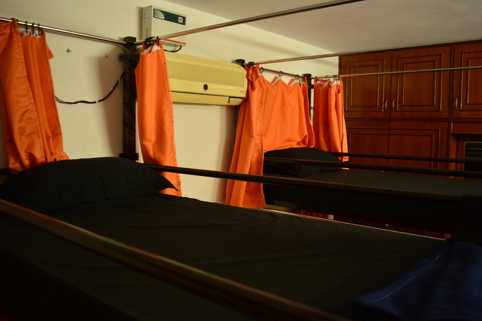 Social Rehab Downtown Hostel Bangalore Ngoại thất bức ảnh